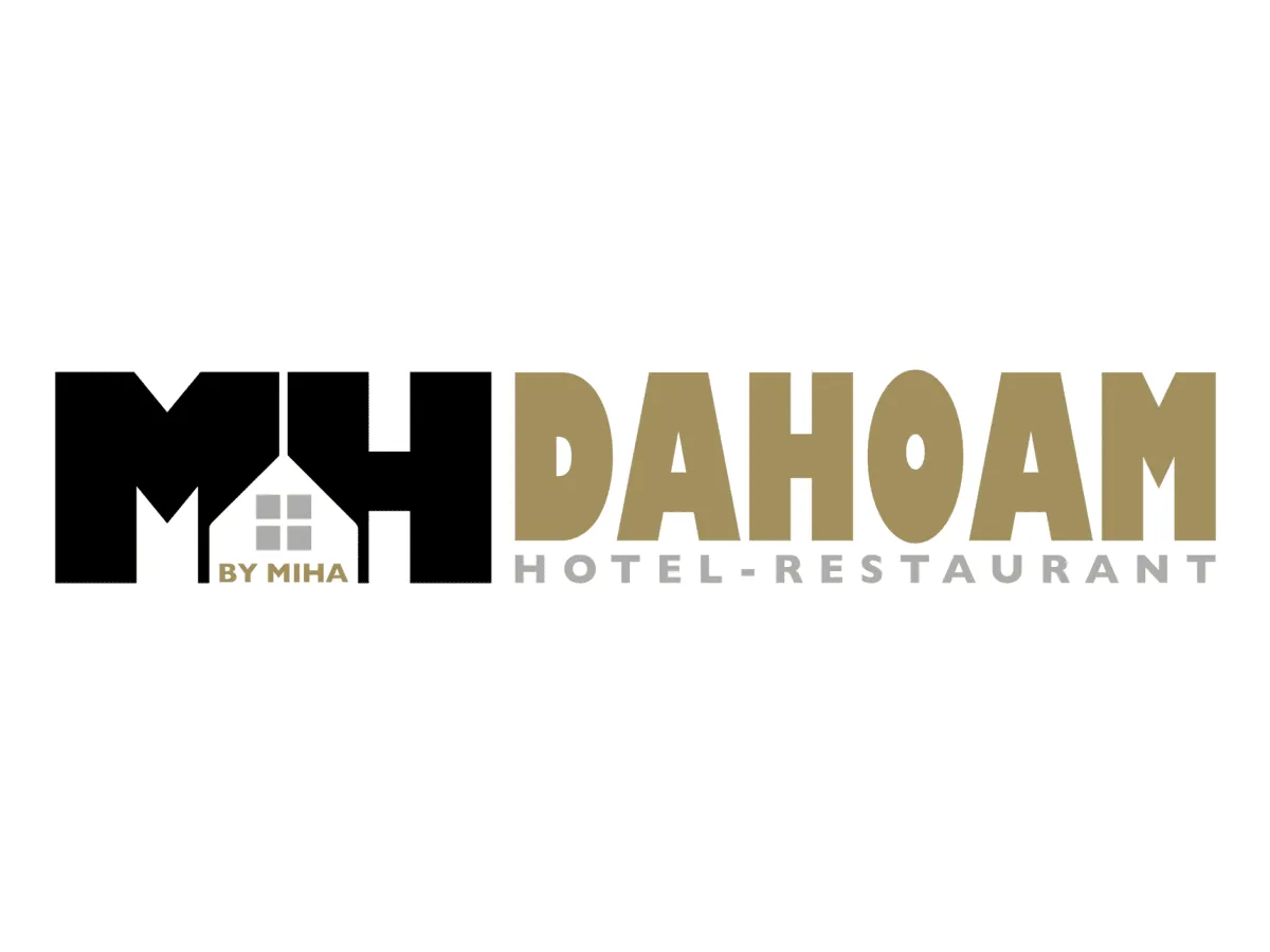 Logo des Hotels DAHOAM mit dem Text 'Hotel-Restaurant'.
